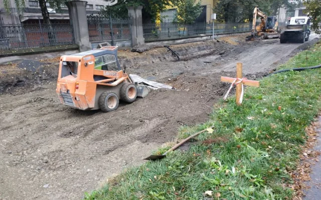 Vrahovice kvůli opravám výpadovky zuří a město mluví o fušeřině. Kraj tvrdí, že je vše v pořádku