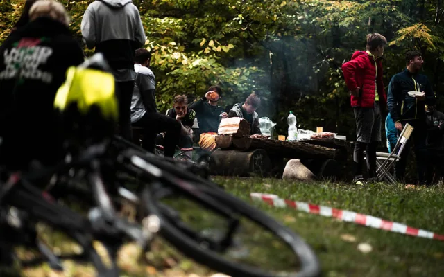 (NE)OBYČEJNÍ: Terénní stezky pro kola u Prostějova biker navzdory byrokracii legalizoval dlouhých osm let