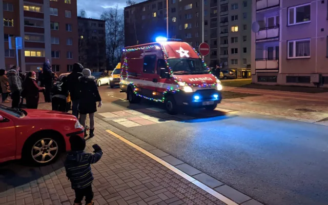 Předvánoční jízda dobrovolných hasičů v Přerově