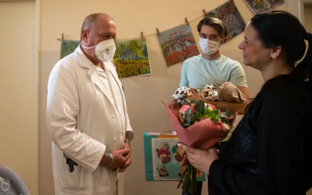 První Olomoučánek letošního roku se narodil doma. Matteo měl 3 370 gramů