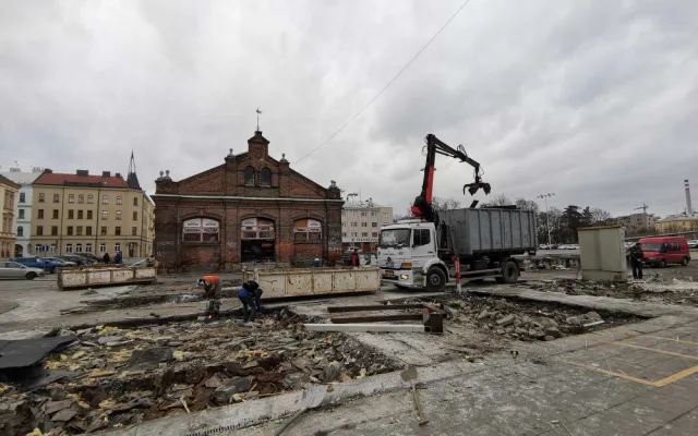 Olomouckou tržnici přebírá Výstaviště Flora. Zelné trhy budou pokračovat