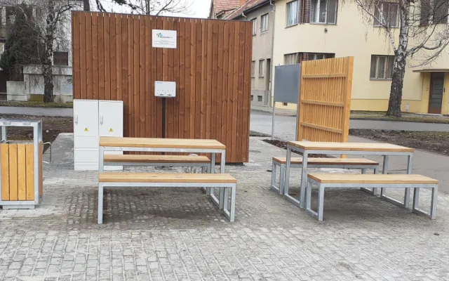 Návštěvníci prostějovského parku najdou v novém zázemí i stánek s občerstvením