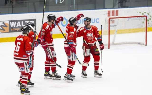 Na ledě s extraligovými hokejisty. Olomoucký klub zve fanoušky na rozlučku se sezonou