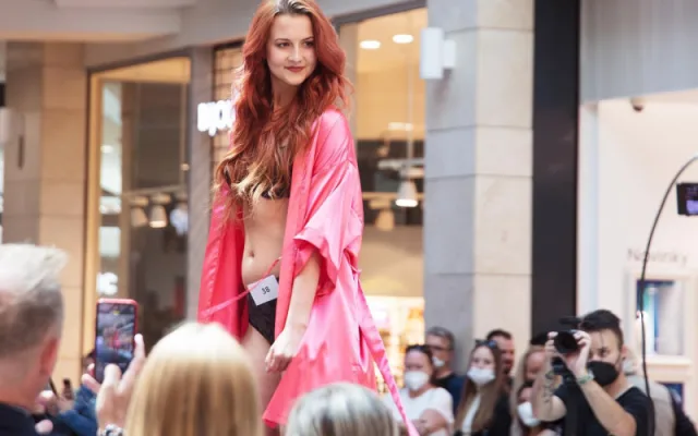 Fashion Days v Galerii Šantovka představí nejnovější módní trendy, nabídnou beauty zóny, soutěže o ceny a také 2. ročník Miss Šantovka