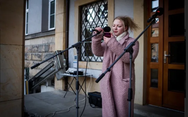(NE)OBYČEJNÍ: V září se přistěhovala z Ukrajiny. Teď pomáhá uprchlíkům