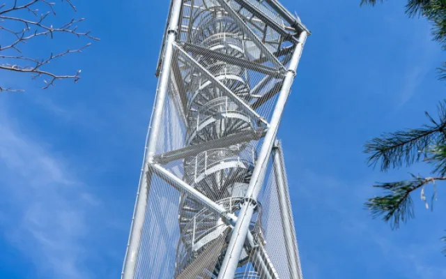 U Zábřehu se otevřela rozhledna Háječek. Hyperbolický paraboloid má třicet metrů