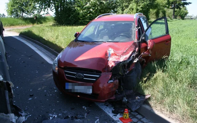 Cizinec s kamionem přejel do protisměru a přišla srážka. Nadýchal přes jeden a půl promile
