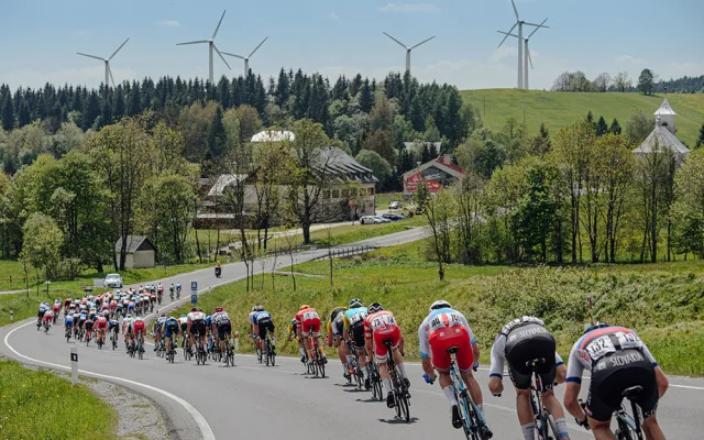 Silnice nejen na Jesenicku budou brázdit na začátku června desítky talentovaných cyklistů