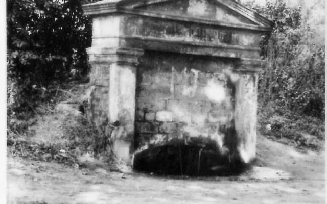 Historický Společenský pramen v olomoucké Fakultní nemocnici opět slouží lidem