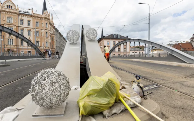 Nové bezpečnostní prvky na mostu Václava Rendera v Olomouci
