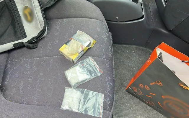 VIDEO: Přes plnou v zatáčce. Policisté kontrolovali na Červenohorském sedle nejen motorkáře