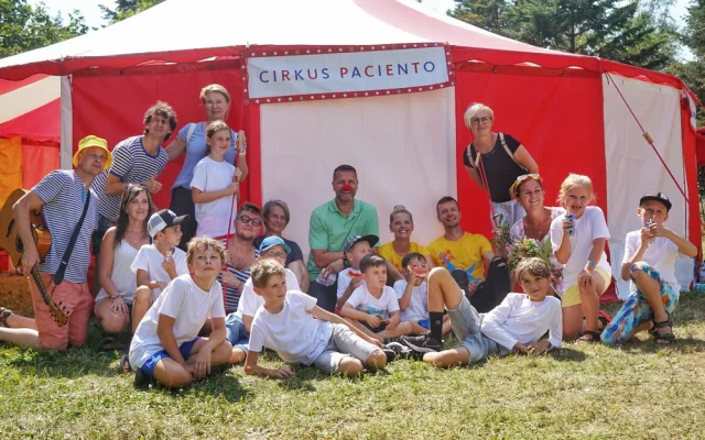 Vzhůru do šapitó! Ve FN Olomouc odstartoval Cirkus Paciento