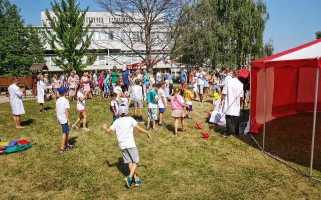Vzhůru do šapitó! Ve FN Olomouc odstartoval Cirkus Paciento