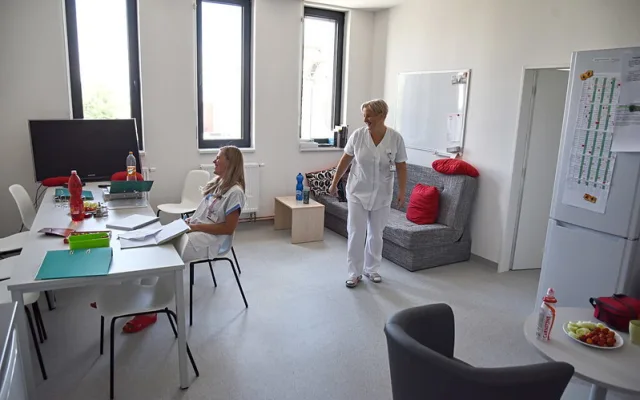 Důležitá olomoucká klinika anesteziologie, resuscitace a intenzivní medicíny získala moderní zázemí