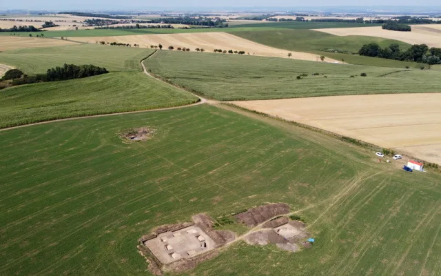 U Němčic nad Hanou archeologové objevili zabité meče. Šlo o keltský rituál po smrti bojovníka