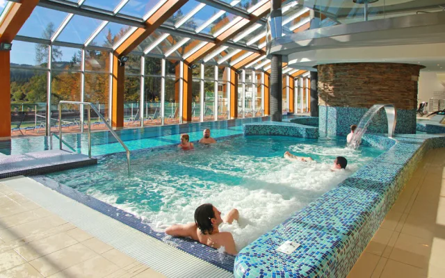 Tip na dámskou jízdu: užijte si víkend se cvičením i wellness v Beskydech