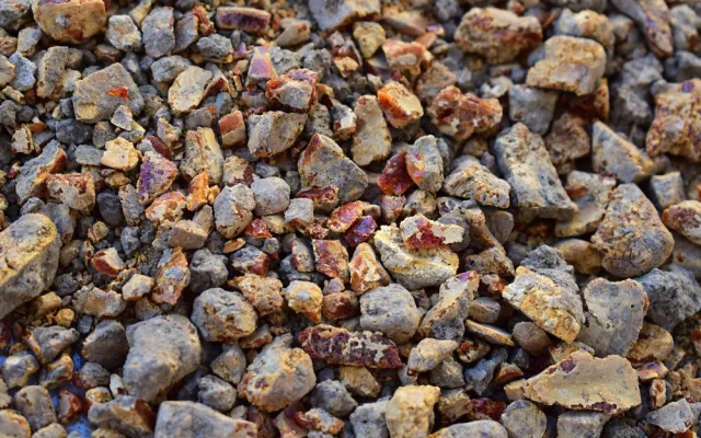 Archeologové u Němčic nad Hanou našli korálky z keltské jantarové dílny. Byla jediná na Moravě