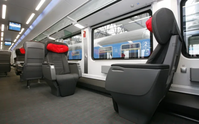 Cestující mezi Ostravou, Olomoucí a Prahou budou moct jet i vlaky railjet a InterJet