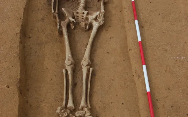 Naši předci své hroby promyšleně umísťovali do krajiny. Svědčí o tom nálezy archeologů u Dobromilic