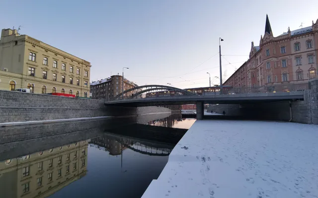 Protipovodňové dílo u centra Olomouce je hotové. V okolních ulicích se ale uzavírky ještě protáhnou