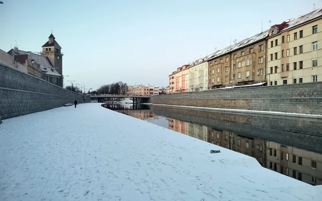 Protipovodňové dílo u centra Olomouce je hotové. V okolních ulicích se ale uzavírky ještě protáhnou