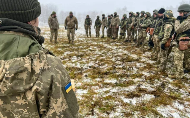 Na Libavé dnes skončilo první kolo výcviku ukrajinských vojáků. Vrací se do války proti ruskému agresorovi
