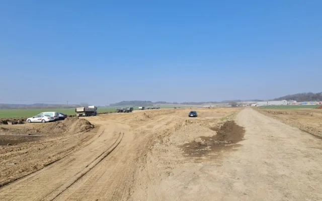 VIDEO: Stavba dálnice z Olomouce do Kokor začne v polovině dubna. Hotovo bude za tři roky