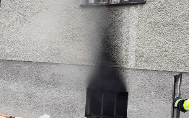Požár bytového domu v obci Sudkov