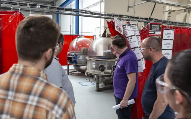 Na návštěvě před posláním životopisu: Honeywell Olomouc otevírá každý měsíc své haly veřejnosti