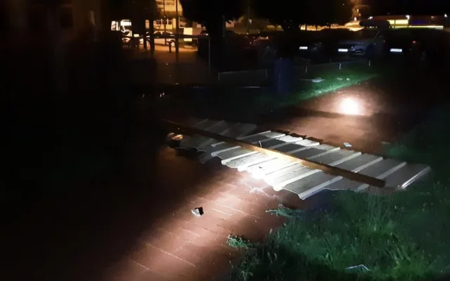 Bouřková smršť zasáhla Olomoucký kraj. Hasiči v noci řešili přes sto padesát událostí