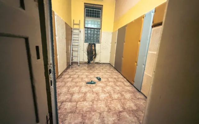 Hasiči likvidovali požár na psychiatrii ve Šternberku. Personál musel evakuovat devět pacientů