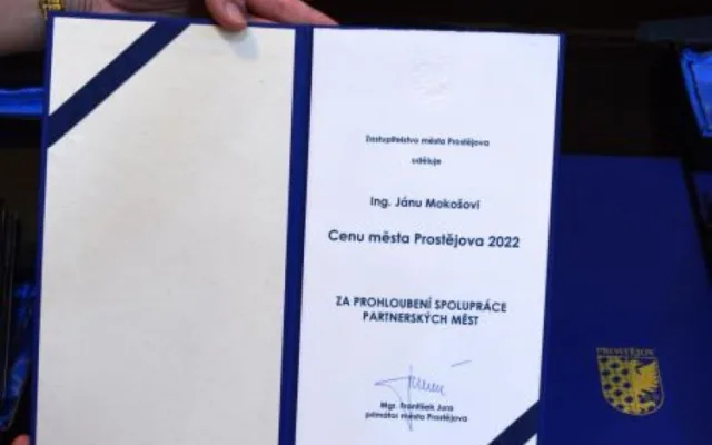 Ceny města Prostějova dostalo osm osobností. Mezi nimi i nedávno zemřelá politička Ivana Hemerková