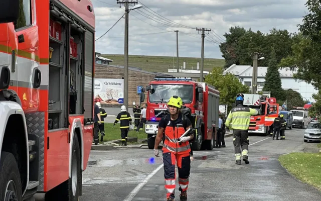 Tragický výbuch v Otinovsi: obec vyhlásila sbírku pro rodinu zesnulého hasiče i na opravu poničených domů