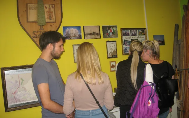 Minulost Vrahovic je uzavřená kapitola, budoucnost je otevřená kniha. Místní spolek oslavil dvacet let