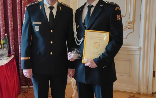 Vždy připraven k zásahu. Hasič ze Zábřehu dostal cenu na Pražském hradě, v létě pomáhal u nehod na dráze