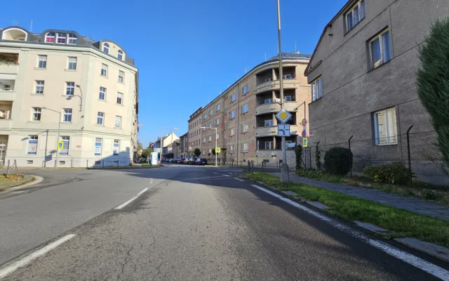 V centru Přerova se řidiči musí ode dneška připravit na komplikace. Město bude opravovat křižovatku