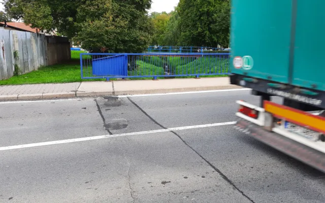 Doprava z Olomouce do Přerova se značně zkomplikuje. V Kokorách začíná oprava mostu