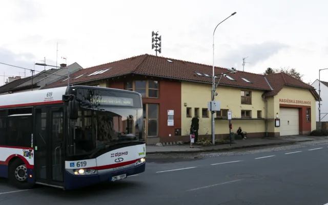 V Chomoutově a Chválkovicích by si řidiči měli dát pozor. Od Nového roku začnou radary měřit naostro