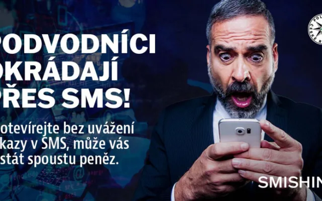 Pozor na internetové podvodníky. O Vánocích řádí ještě víc