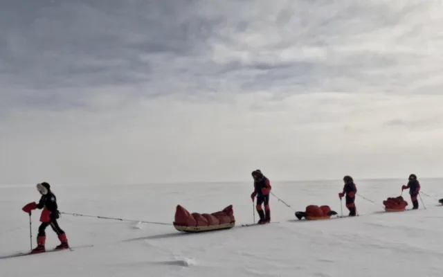 Zubní lékařka loni zdolala jako třetí Češka Mount Everest. Teď dobyla Jižní pól a čeká ji výstup na nejvyšší horu Antarktidy