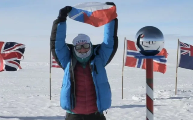 Zubní lékařka loni zdolala jako třetí Češka Mount Everest. Teď dobyla Jižní pól a čeká ji výstup na nejvyšší horu Antarktidy