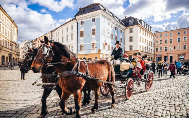 TIP NA VÍKEND: Olomouc v sobotu ožije masopustem. Město zaplaví rej masek, folklor a jarmark plný specialit