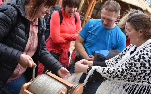 Zoo Olomouc o Velikonocích znásobila loňskou návštěvu, lákalo počasí i tematický program