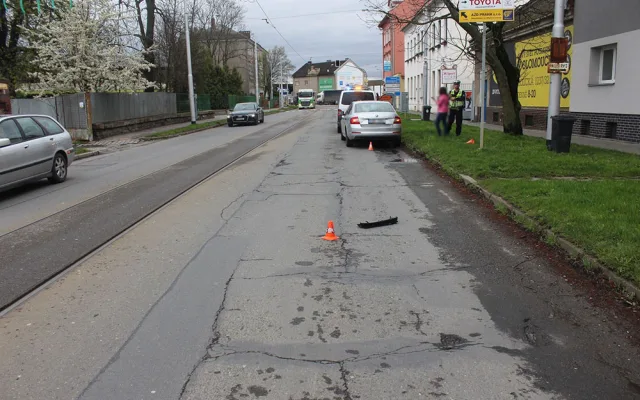 První nehoda v ulici U podjezdu