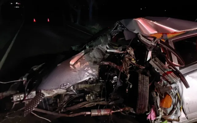 Další tragická nehoda u Olšan. Řidič osobního vozu zemřel poté, co auto narazilo do stromu
