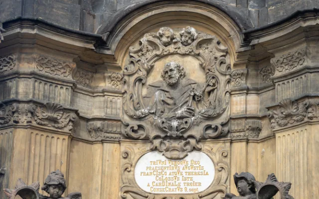 Barokní chlouba Olomouce se zahalí do bílé. Obnova Sloupu Nejsvětější Trojice má trvat takřka tisíc dnů