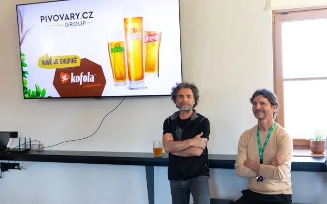 Generální ředitel Kofoly Jannis Samaras a generální ředitel Pivovary CZ Group René Musila