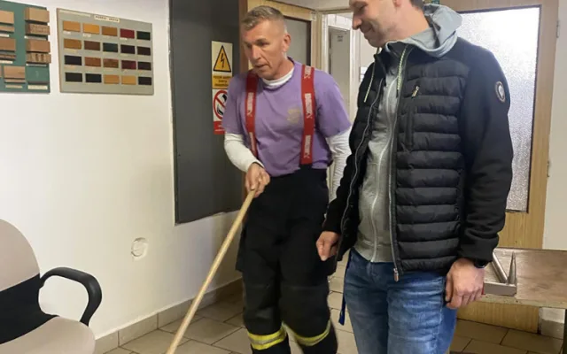 Pochybení při opravě potrubí? Suterén univerzitní budovy v Olomouci zaplavila voda