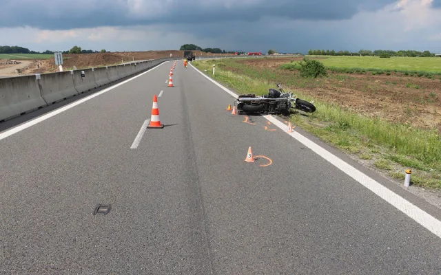 3 - Dopravní nehoda na obchvatu Olomouce si vyžádala transport dvou lidí do nemocnice