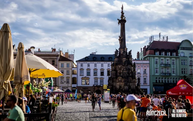 Olomouc přivítá 14. půlmaraton. RunCzech láká i na rodinné běhy a novou pětku